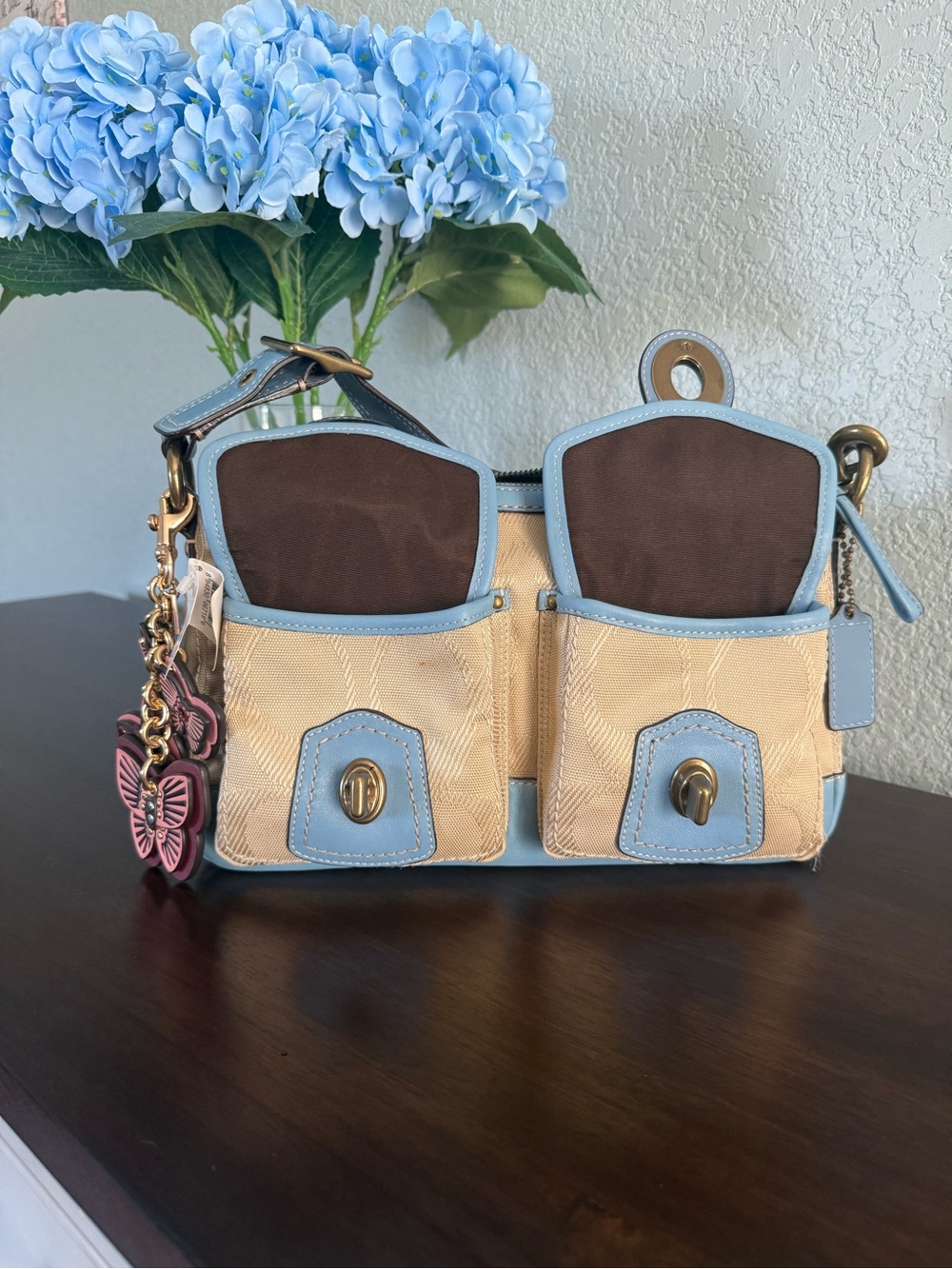 Coach Legacy 65th Anniversary Beige and Blue Shoulder Bag with Turn Lock Pockets - Picture 3 of 8